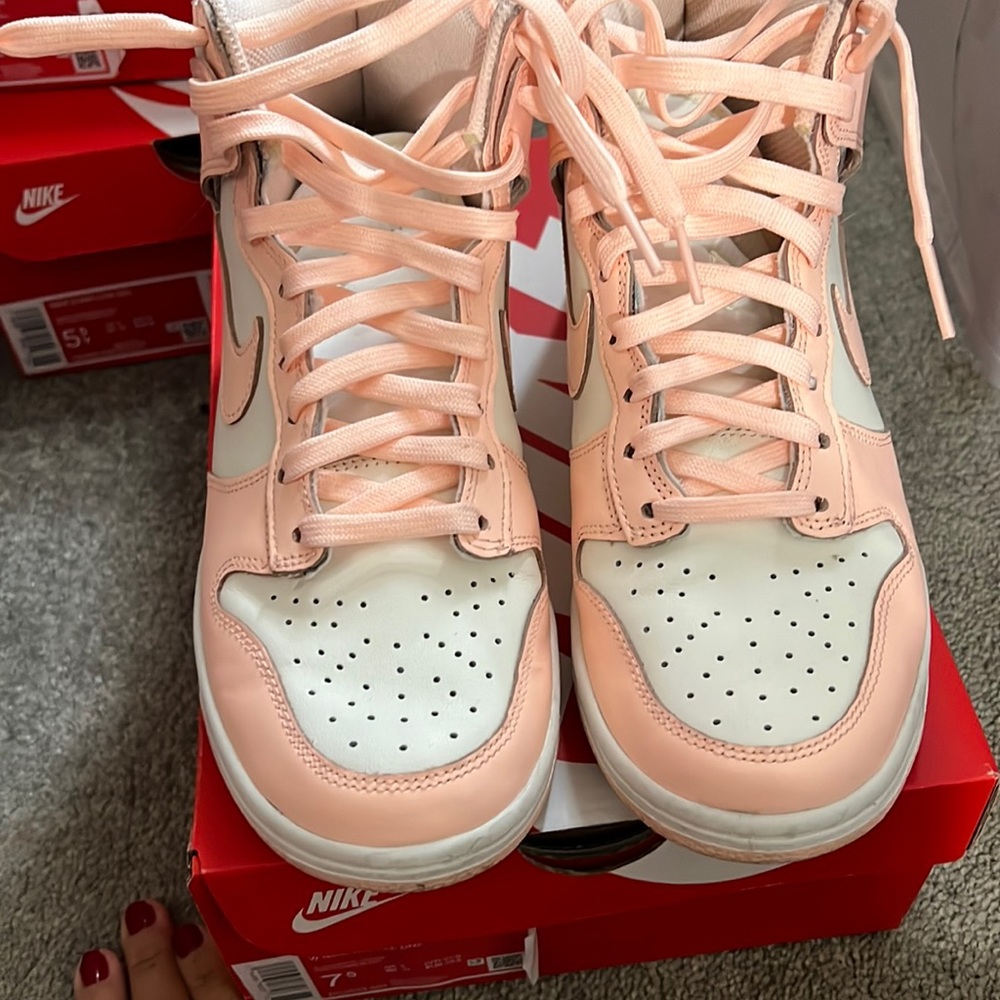 Nike dunk Crimson